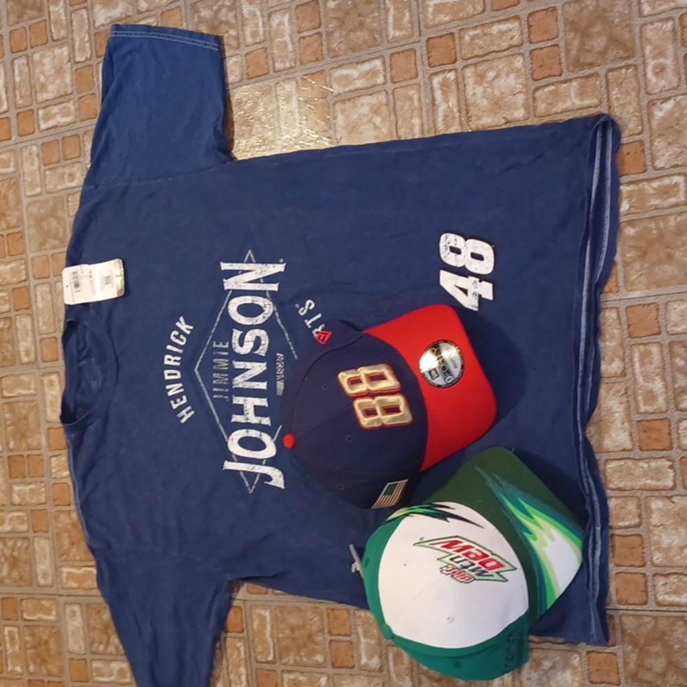 Nascar tee shirt and hats Alen Bowman 88 Jimmy Johnson 48,  Hendrick rac…